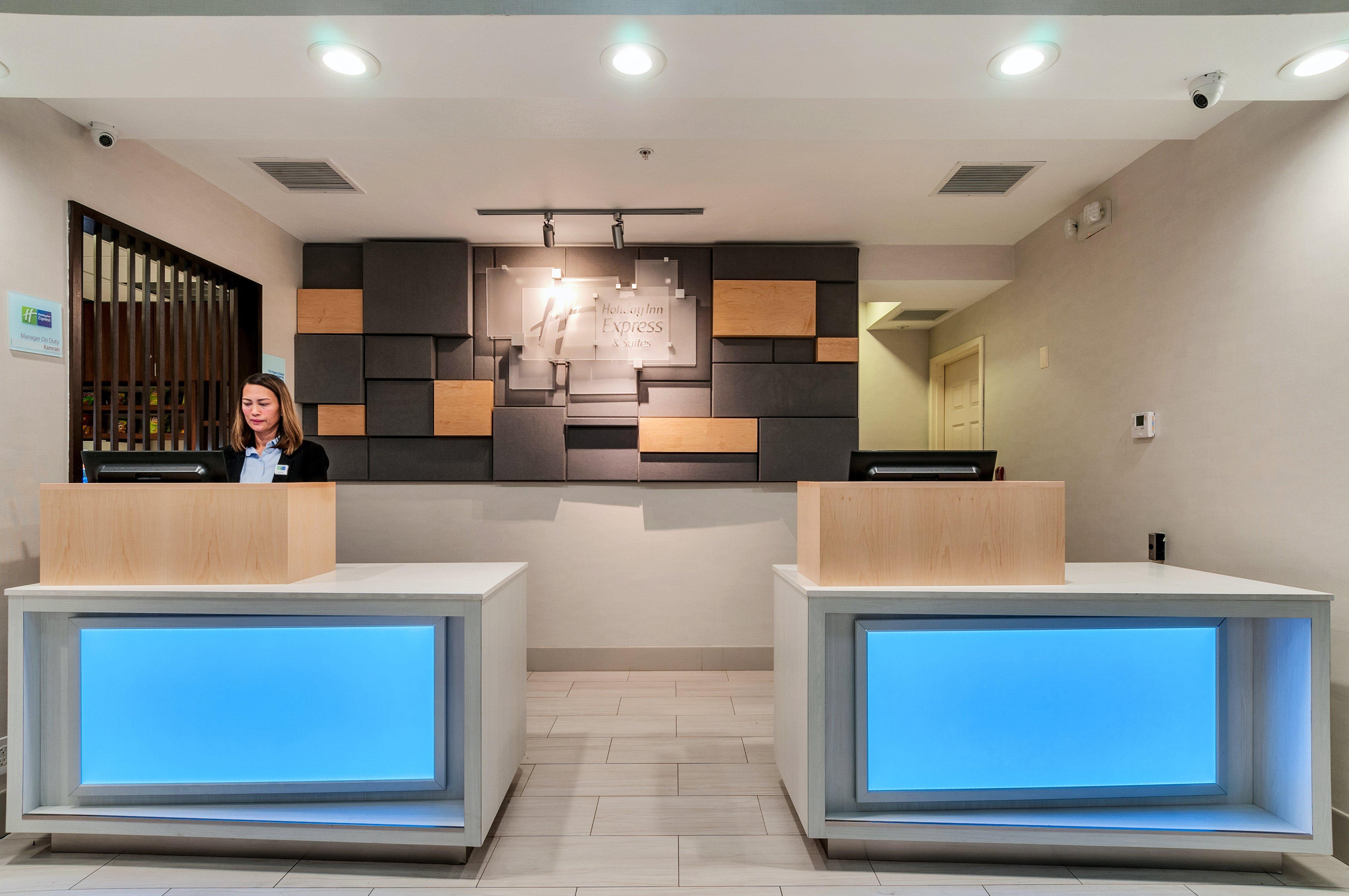 Holiday Inn Express Hotel & Suites Lake Elsinore By Ihg Exteriör bild