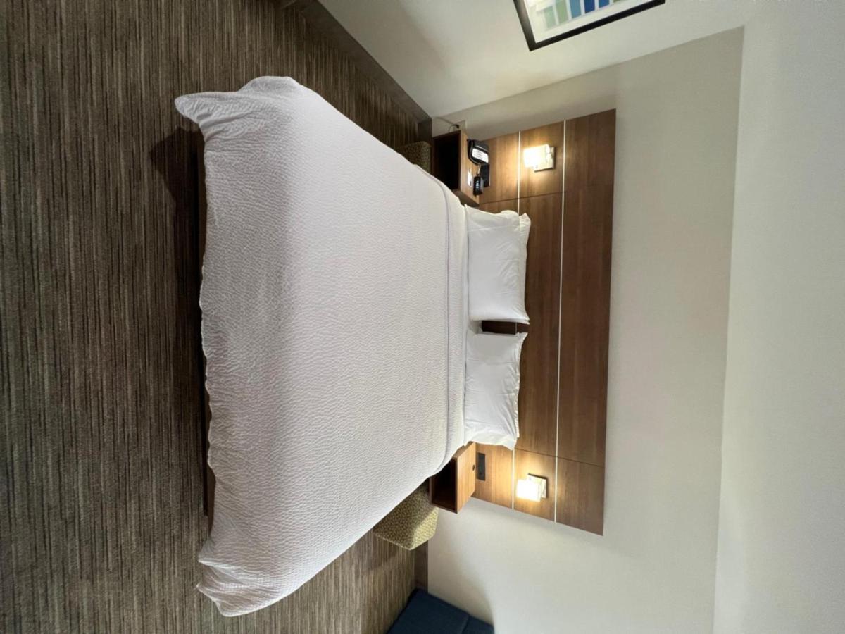 Holiday Inn Express Hotel & Suites Lake Elsinore By Ihg Exteriör bild
