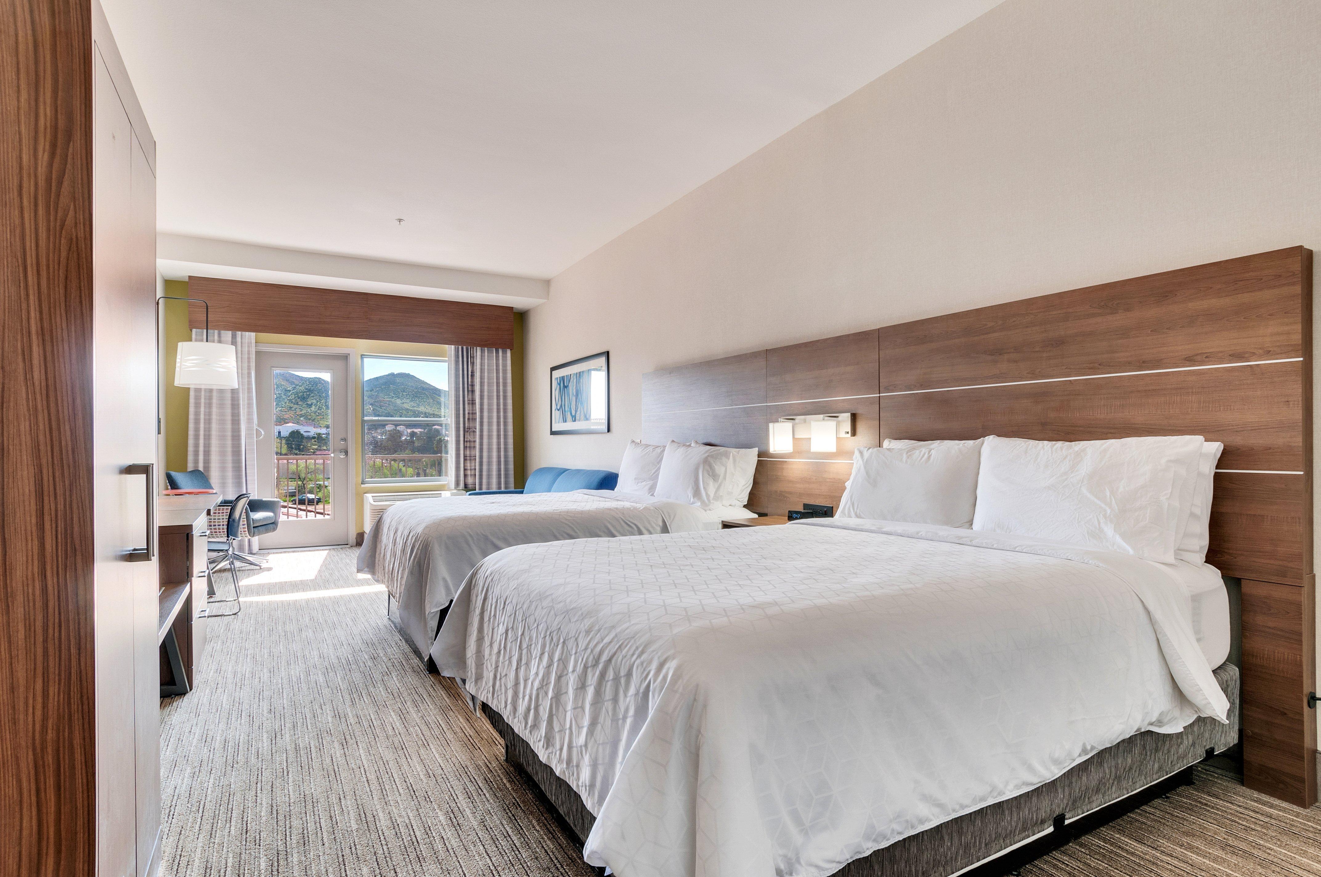 Holiday Inn Express Hotel & Suites Lake Elsinore By Ihg Exteriör bild