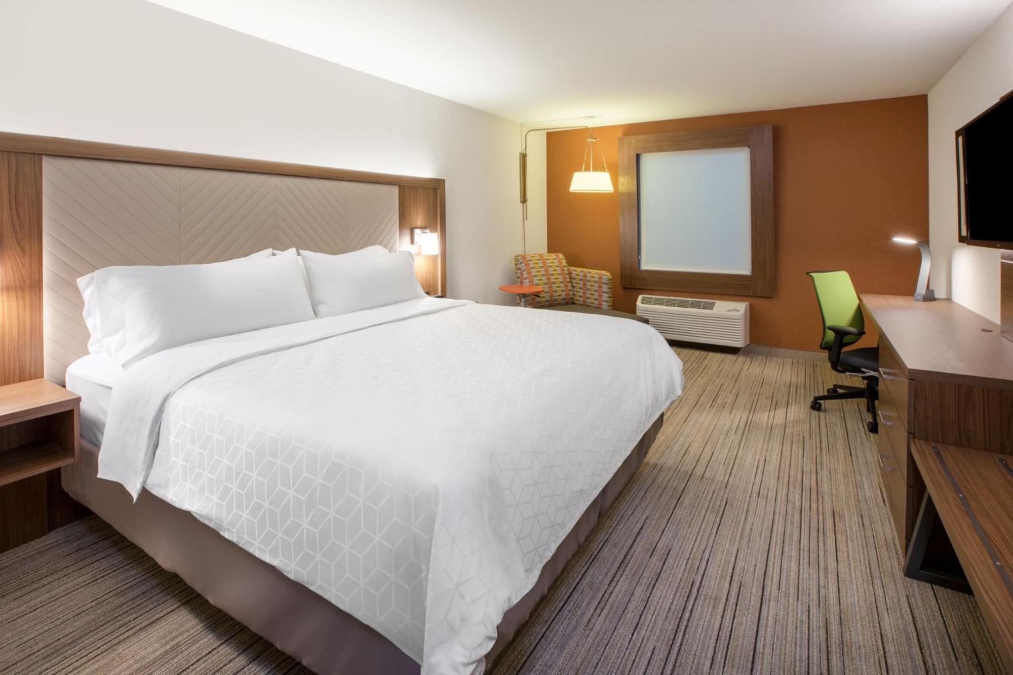 Holiday Inn Express Hotel & Suites Lake Elsinore By Ihg Exteriör bild