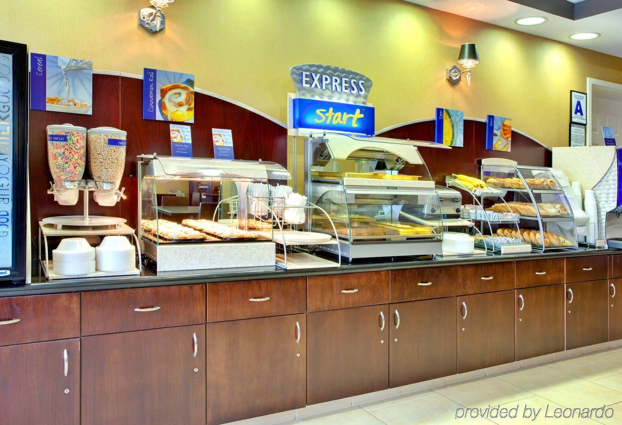 Holiday Inn Express Hotel & Suites Lake Elsinore By Ihg Exteriör bild