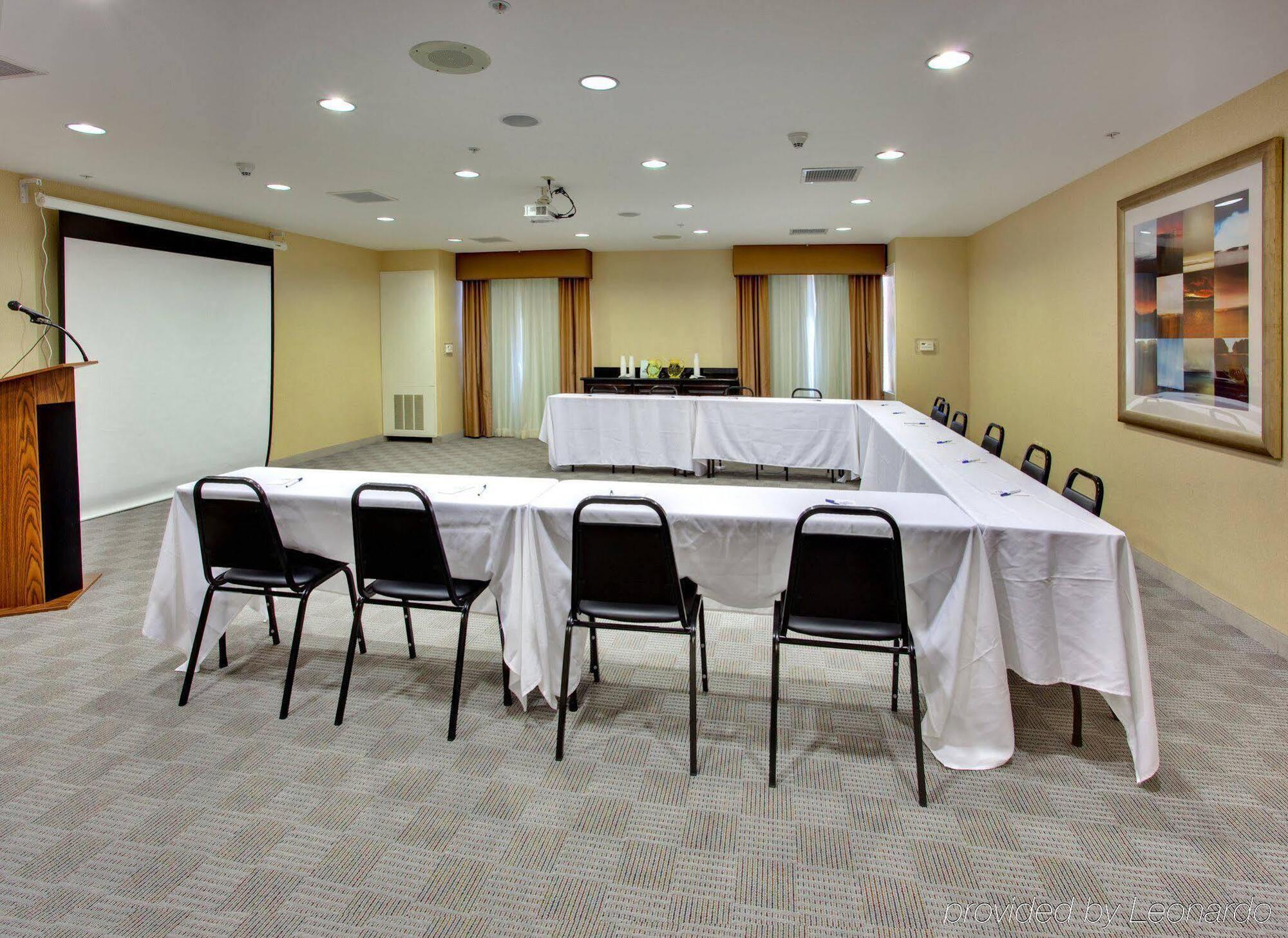 Holiday Inn Express Hotel & Suites Lake Elsinore By Ihg Exteriör bild